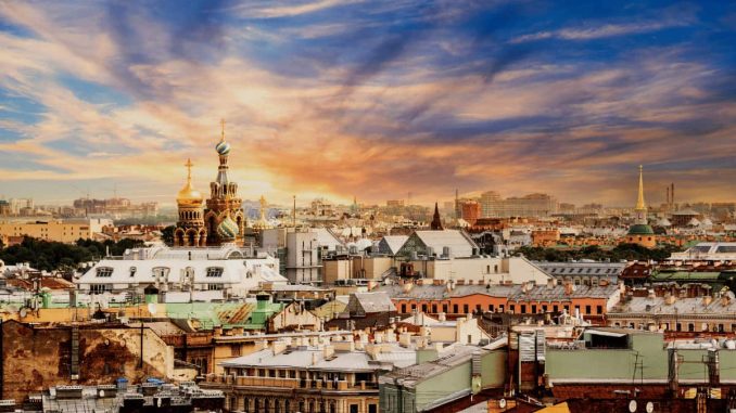 Russia Prepares to Legalize Decentralized Financial Organizations